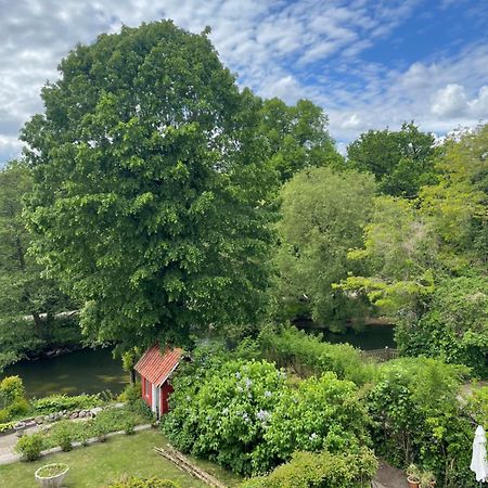Central Lejlighed Med Udsigt Til Parken Odense Exterior photo